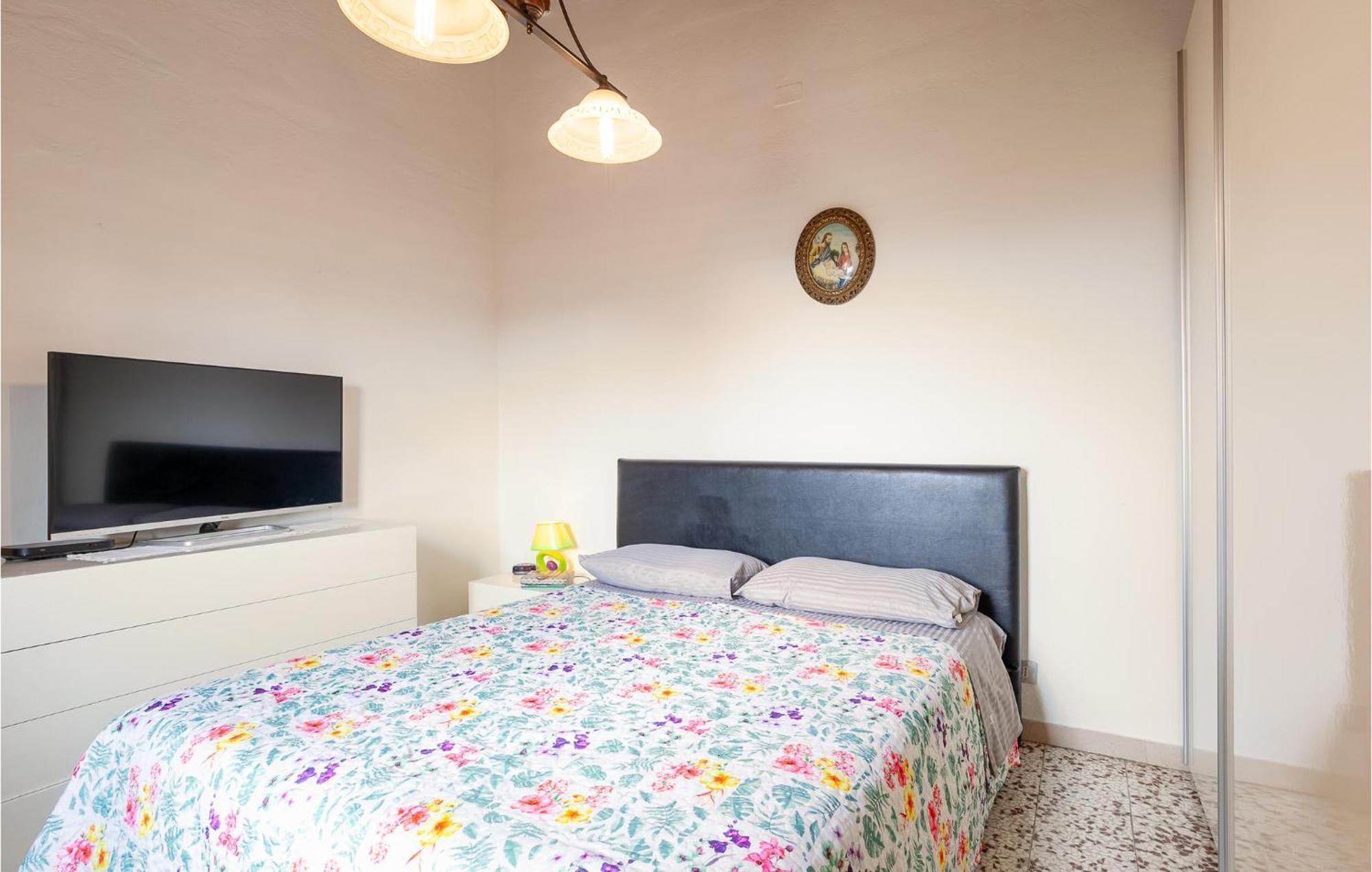 Awesome Home In Montefoscoli With Wifi المظهر الخارجي الصورة